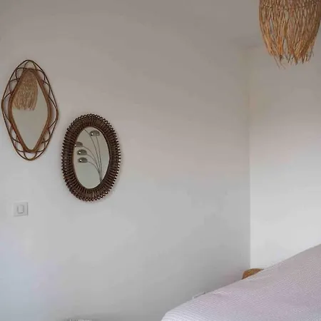 Maison A Deux Pas De L'ocean بيت للعطل *